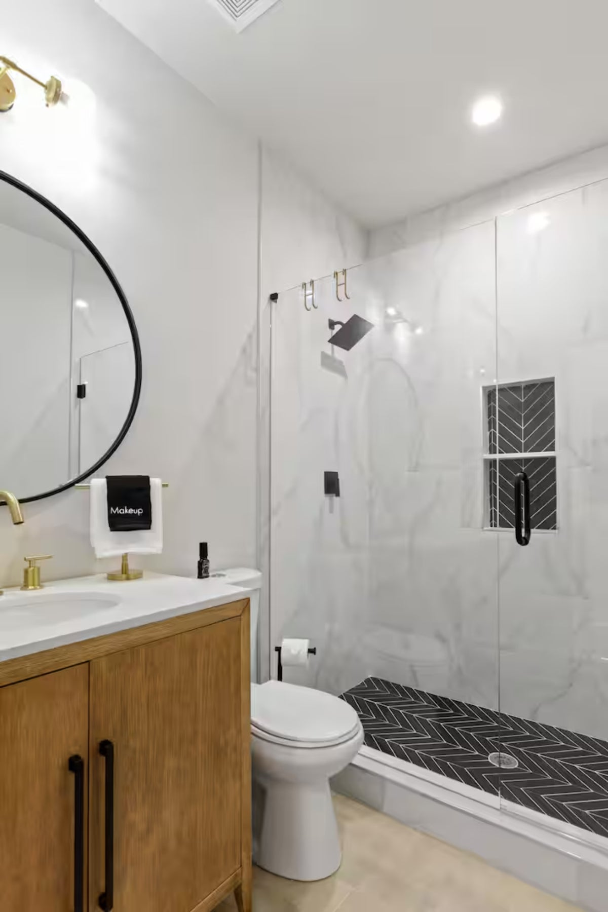 Modern 1 Bed Apartment in Rondebosch
