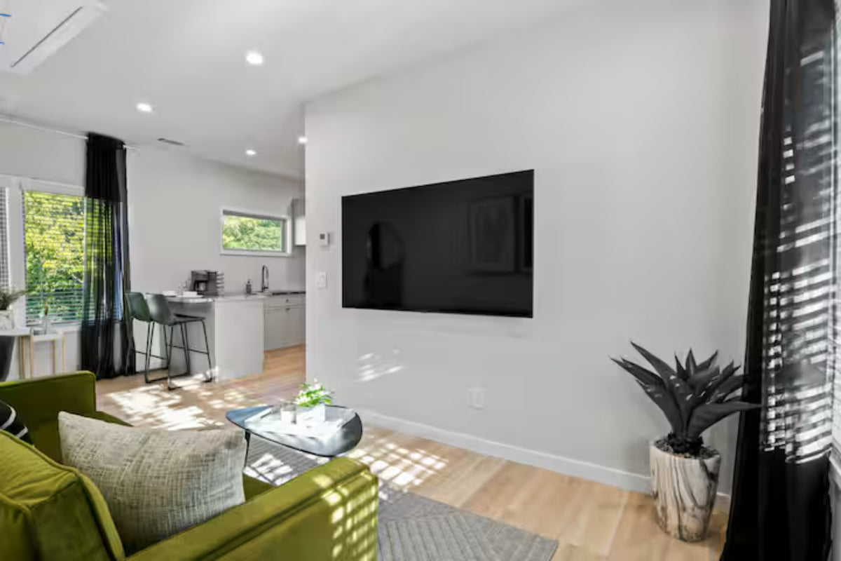 Modern 1 Bed Apartment in Rondebosch