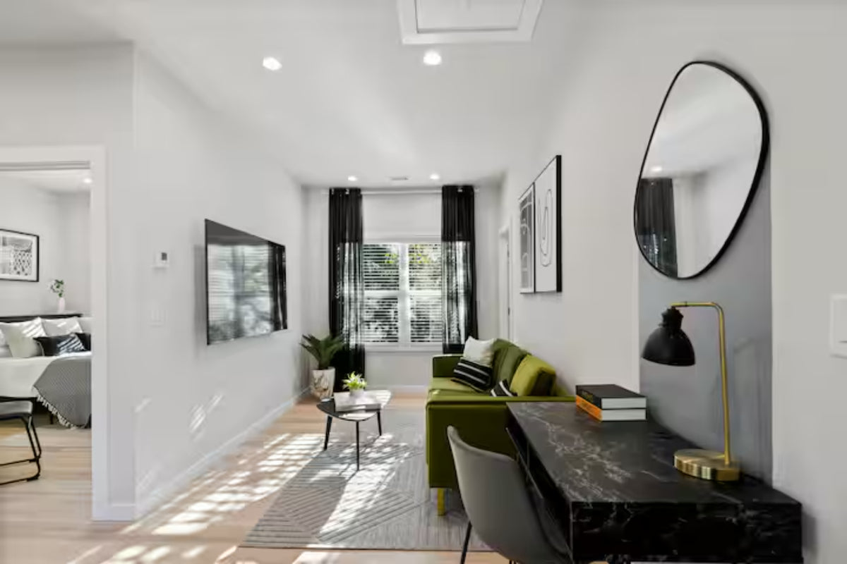 Modern 1 Bed Apartment in Rondebosch